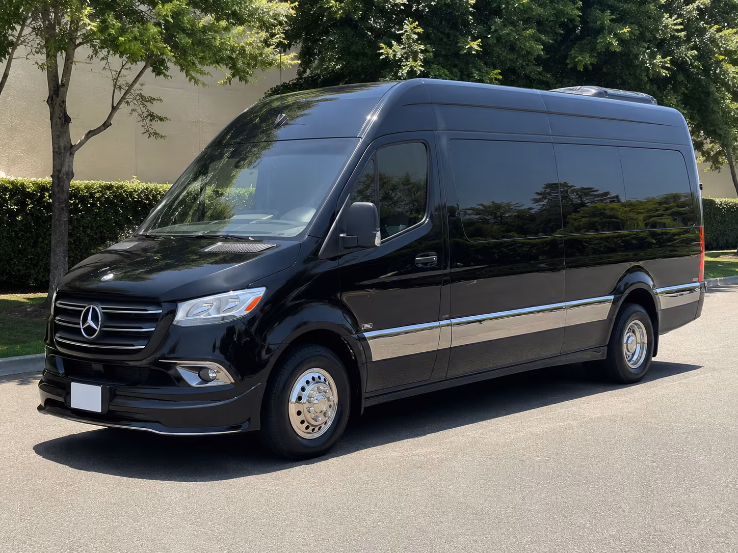 East Hampton School Event & Field Trip Transportation