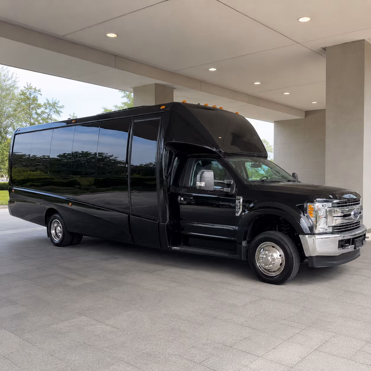 Newport News Birthday, Sweet 16, & Quinceañera Transportation party bus interior