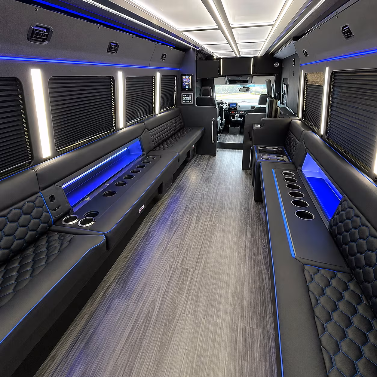 Newport News Homecoming & Prom Party Bus Rentals