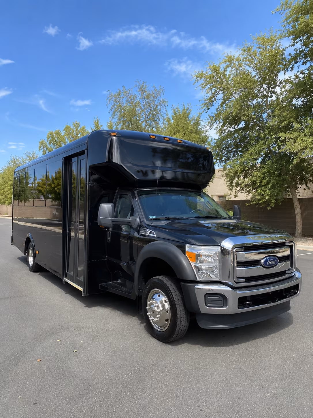 Newport News Prom & Homecoming Transportation party bus exterior
