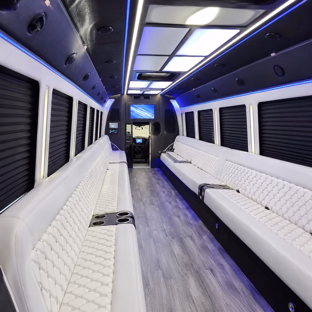 Newport News Winery Tour & Pub Crawl Transportation party bus exterior