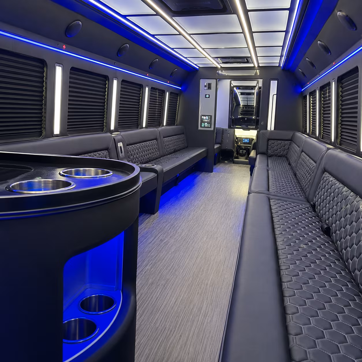 Newport News Winery Tour & Pub Crawl Transportation party bus exterior