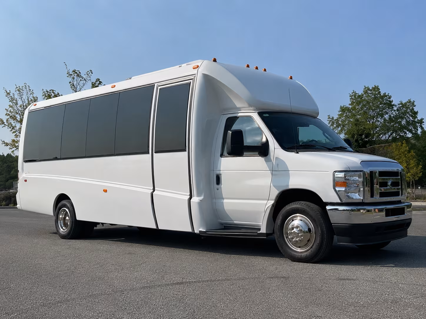 Norfolk Homecoming & Prom Party Bus Rentals