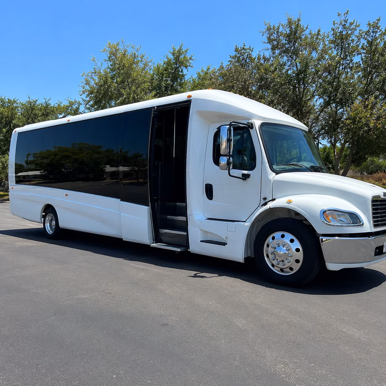 Norfolk Wedding Transportation & Shuttle Service