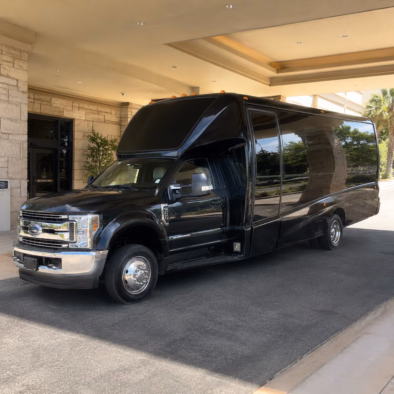 Portsmouth Heights Party Bus Rental